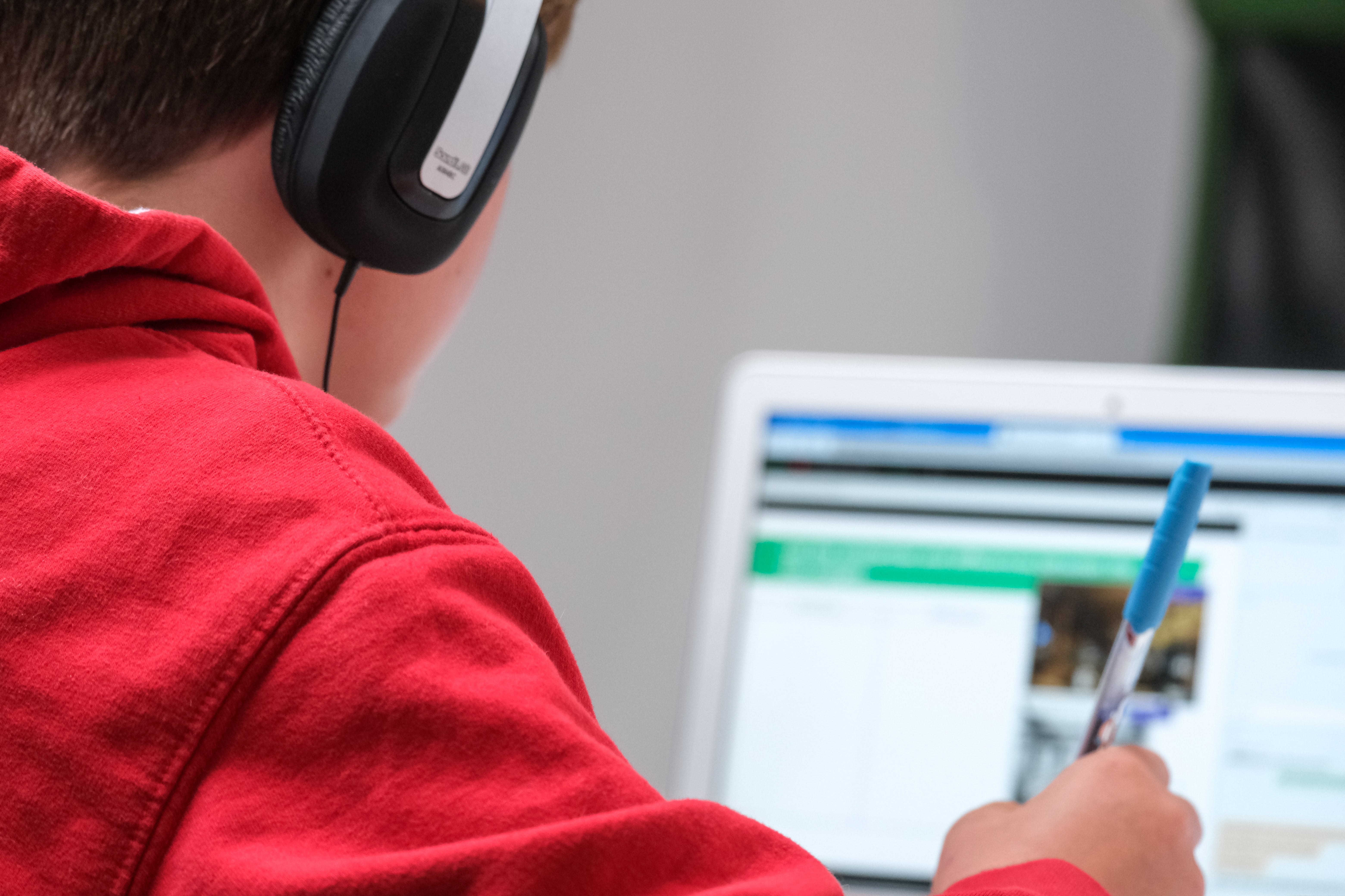 Accessibility of education in the digital age: lessons from COVID-19 and a look into the future